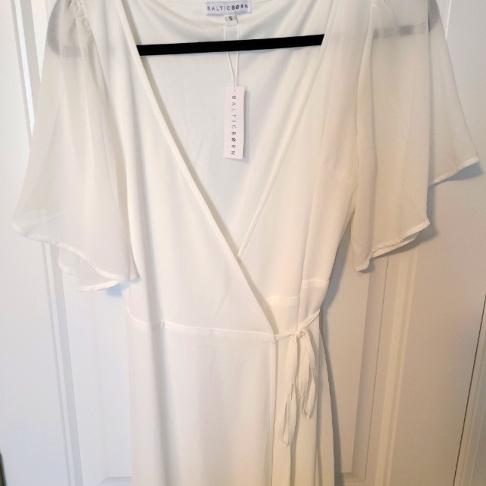 Baltic Born | Small | White | Wrap Dress